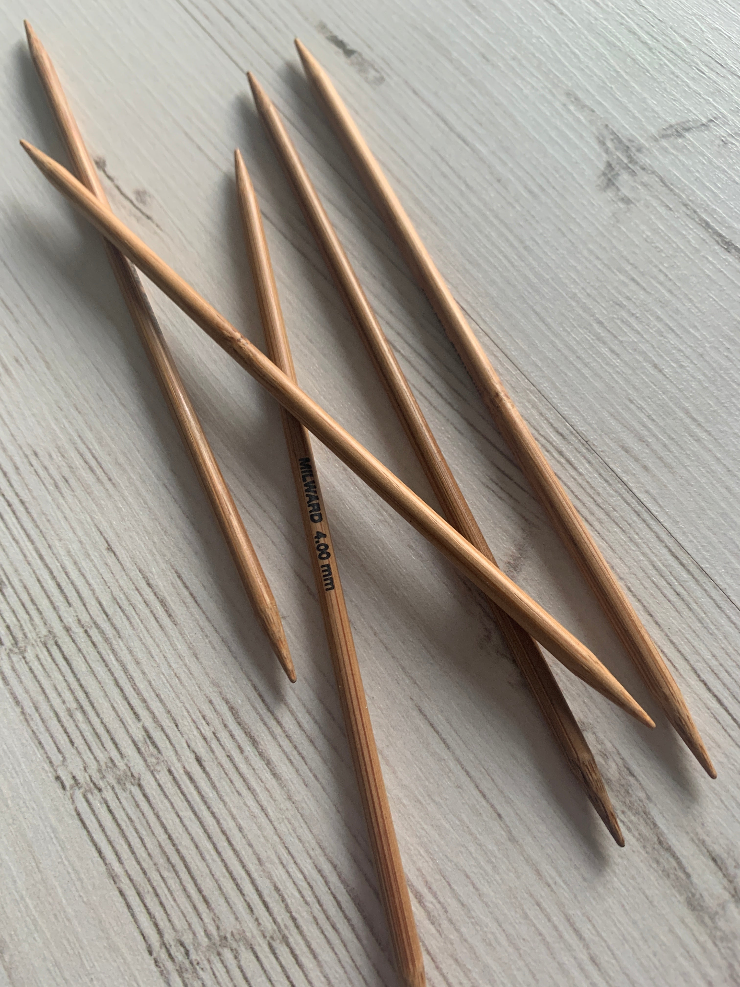 Bamboo double pointed needles 4mm